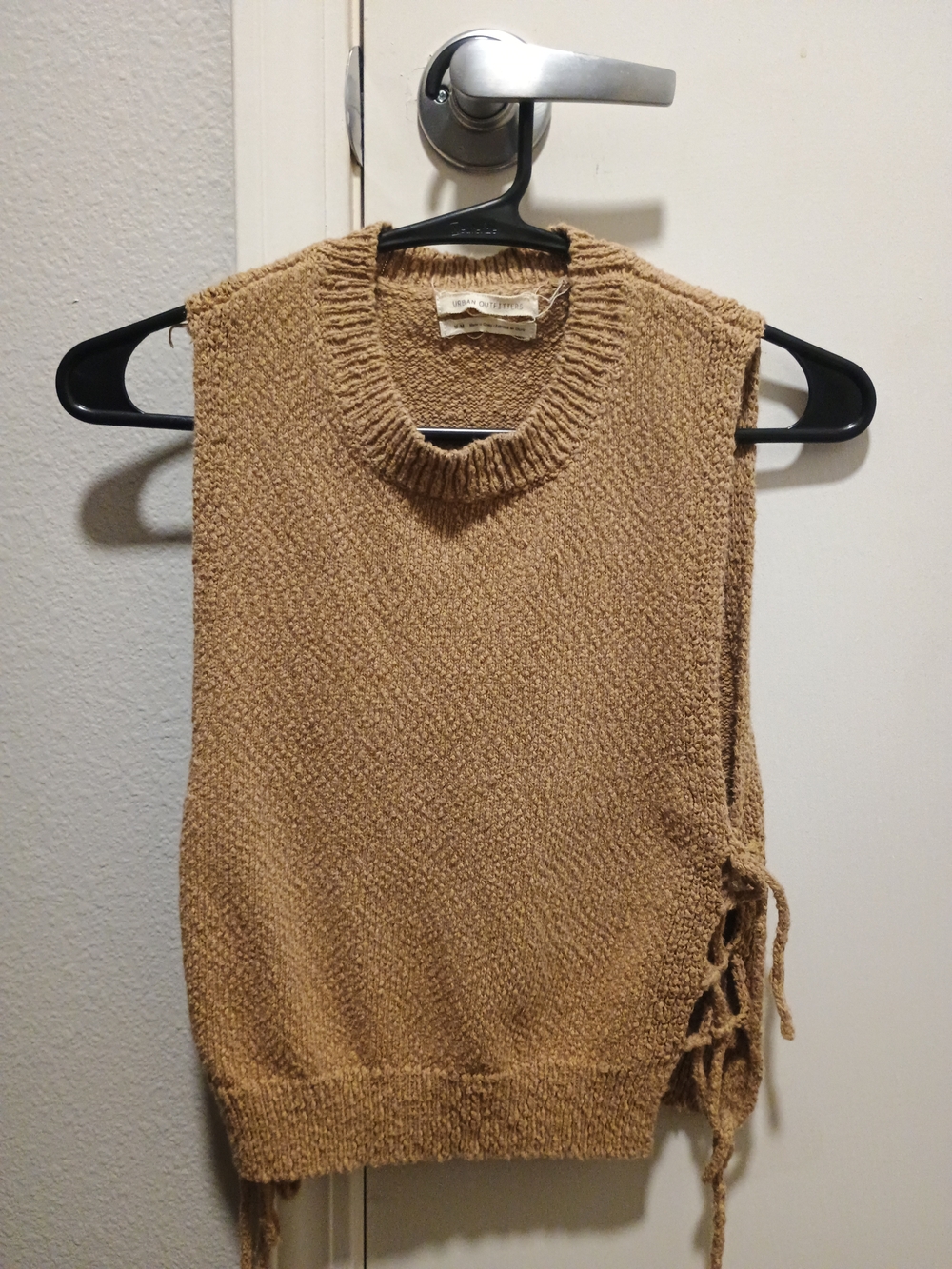 Urban Outfitters Sleeveless Knit Side-Tie Sweater Vest in Camel